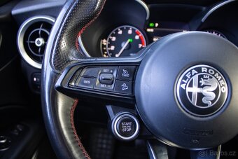 Alfa Romeo Stelvio /AJ NA SPLATKY/ - 15