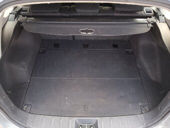 Hyundai i30 1.6i 92kW 2009 - 15