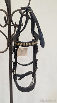 Prodám párové postroje do kočáru s chomouty - 15