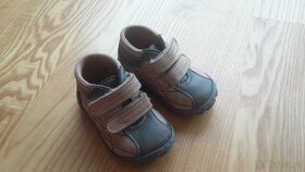 dětské boty dl. stélky 10,5 cm - 15 cm - 15