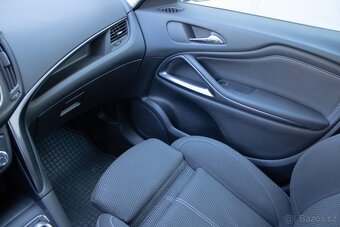 Opel Zafira OPC - 15