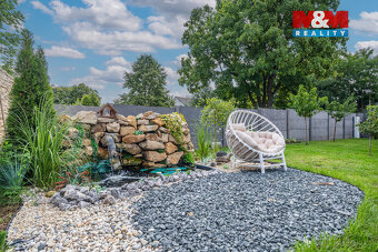 Prodej plně soběstačného rodinného domu v Rostoklatech - 15