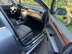 Škoda Superb 2 předfacelift 2013 náhradní díly - 15