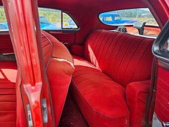 1950 Mercury Eight Sport Sedan - 15