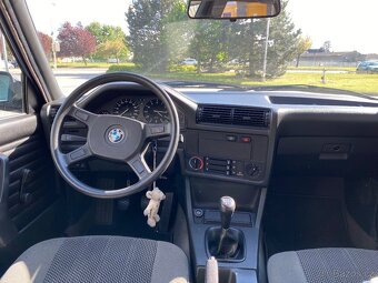 BMW E30, 316i, sedan, TOP stav 2 majitel v ČR. - 15