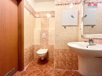 Pronájem bytu 1+kk, 32 m², Praha 10, ul. Hornoměcholupská - 15