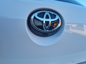 Toyota Corolla - hatchback - 15