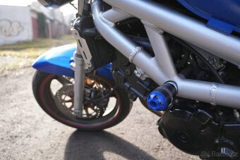 SUZUKI SV650 - 2000 - 54.000 KM - 15