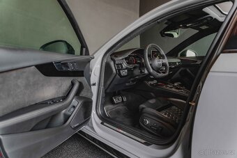 AUDI RS4 Avant-Competition-Dyn-Matrix-360-B&O-HUD-R20 - 15