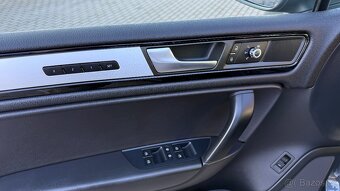 Volkswagen Touareg //3.0TDi//180kW//VZDUCH//VÝBAVA//ČR// - 15