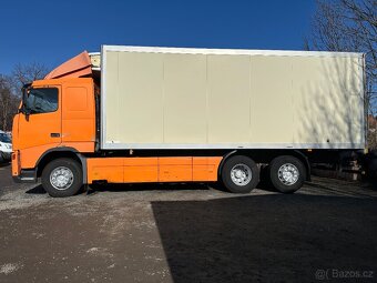 VOLVO FH 12 460.  Mrazák 6X2.  Euro 3. - 15