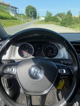 Volkswagen Golf 7 variant 1,6 TDI 81KW. Tažné,NAVI, LED - 15