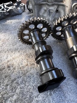 Hlava Husqvarna FC 250 2025 - 15