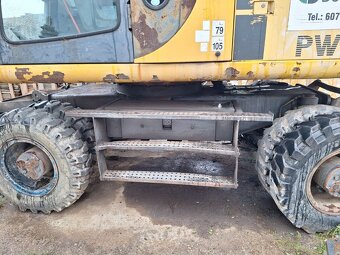 KOMATSU PW170ES-6K 4X4 - 15