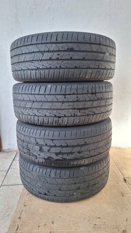 Alu kola Hyundai 17" 4x100 letní pneu 215/45 R17 5-6mm i20 - 15