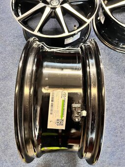 5x100 R17 originál alu Toyota GR86 GT86 / BRZ - 15