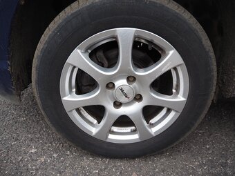 Dacia Sandero 1.4 - 15