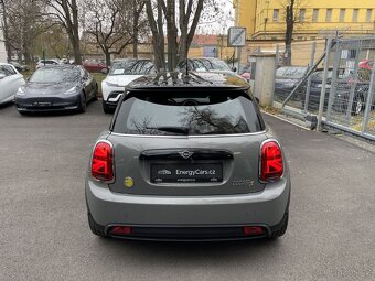 Mini COOPER SE, 135 kW, baterie 32 kWh, 95% SoH - 15