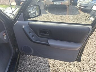 Jeep Cherokee 2.5 benzin r.v 1998 v top stavu najeto 130tys - 15