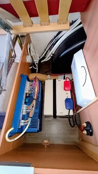HYMER Feeling 470, soběstačný, Aut. MOVER, zvedací střecha - 15