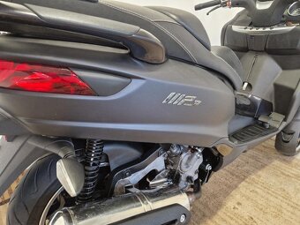 Piaggio MP3 500 ABS LED ESP USB 6/2016 - 15