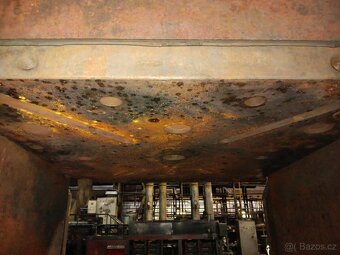 Hydraulický lis ŽĎAS LVH 2500 - 15