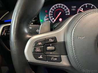 Bmw 530xd 2018, 143t.km., vysoká výbava - 15