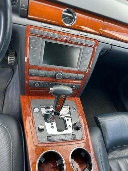 Volkswagen Phaeton 3.0 V6 TDI tiptronic 4-Motion - 15