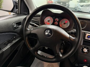 Mitsubishi Outlander 2,4 i DAKAR COMPETITOR 4WD 112.000 KM - 15
