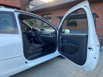 RENAULT CLIO / 1.2i 16V / 55KW / KLIMA / EBERSPÄCHER / 2.MAJ - 15