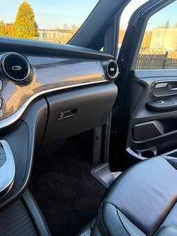 Mercedes V250 - 15