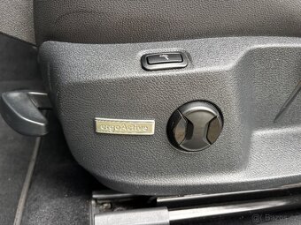 Volkswagen Golf,  1.2 TSi PĚKNÁ VÝBAVA SERVISKA NEHAVAROVANÉ - 15