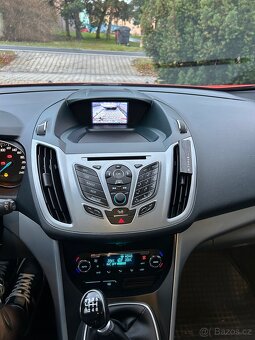 Ford C-Max 1.6 tdci 70kW rok 2012 - 15