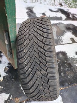 Prodám zimní pneu 205/55/16 se vzorkem 4,5 mm az 6,5 mm. - 15