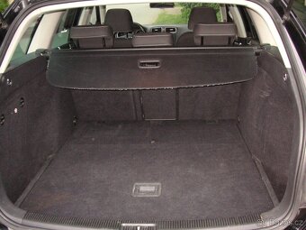 Volkswagen Golf 6 Variant 1.6 TDI DSG - Serviska - 15