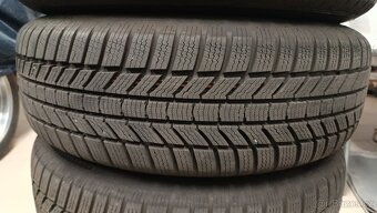 215/65/17 zimní VW Tiguan - 15