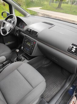VW Sharan Business 1,9 TDi, 2007, 7 sedaček - 15