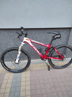 Trek Top Fuel 8 celoodpružené horské kolo (M) - 15