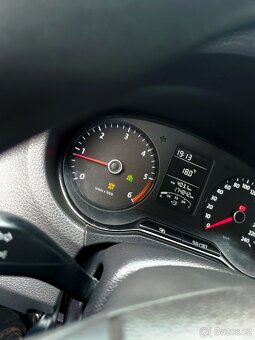 VW Amarok 4x4 2.0Tdi 103kw manuál 09/2013 - 15
