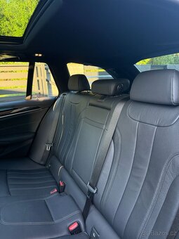 BMW 530e X-Drive Plug-in hybrid M Packet, rok 2021 - 15