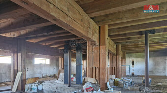 Prodej výrobního zemědělského objektu, 1708 m², Javorník - 15