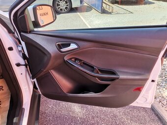 Ford Focus 1.5TDCi 88kw AUT Titanium - 15