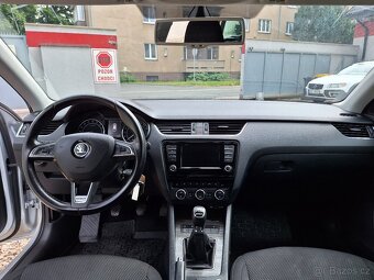 Škoda Octavia Scout 2.0 TDi 110KW Nové v ČR - 15