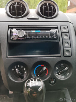 Ford Fiesta 1.3 benzín Viva X 122000km klima 2005 1A AUTO - 15