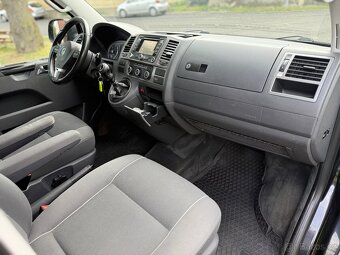 VOLKSWAGEN MULTIVAN T5 GP 2,0 TDI / 103 kW / man. - 15