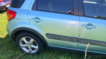 Suzuki SX4 - 88 000 km - záruka - 15
