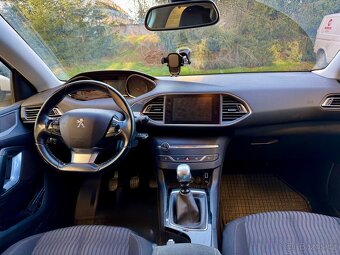 Peugeot 308 1.6HDI 88kw (málo najeto, nebourané, ČR) - 15