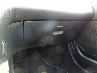 Peugeot 308 CC 1.6 THP 88 kW,GARANCE KM - 15