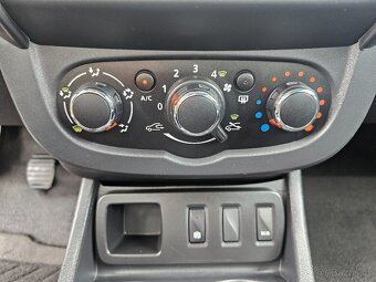 DACIA DUSTER 1.2 TCE 92kW 2015 PRESTIGE,NAJETO 46 000 KM - 15