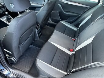 1.4tsi 110kw, 12/2015, 114000km, JOY, Xenon, Navi - 15